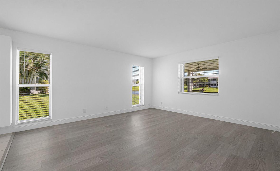 30-2830 SW 13th Street 101