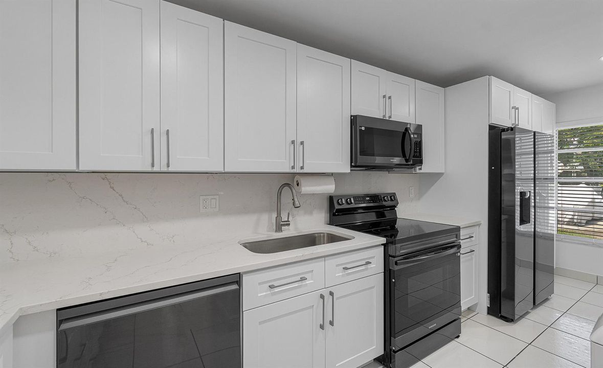 05-2830 SW 13th Street 101