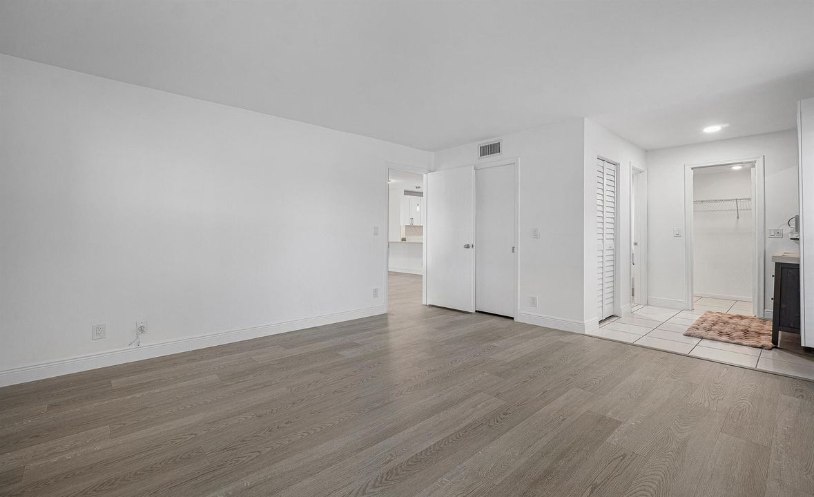 34-2830 SW 13th Street 101