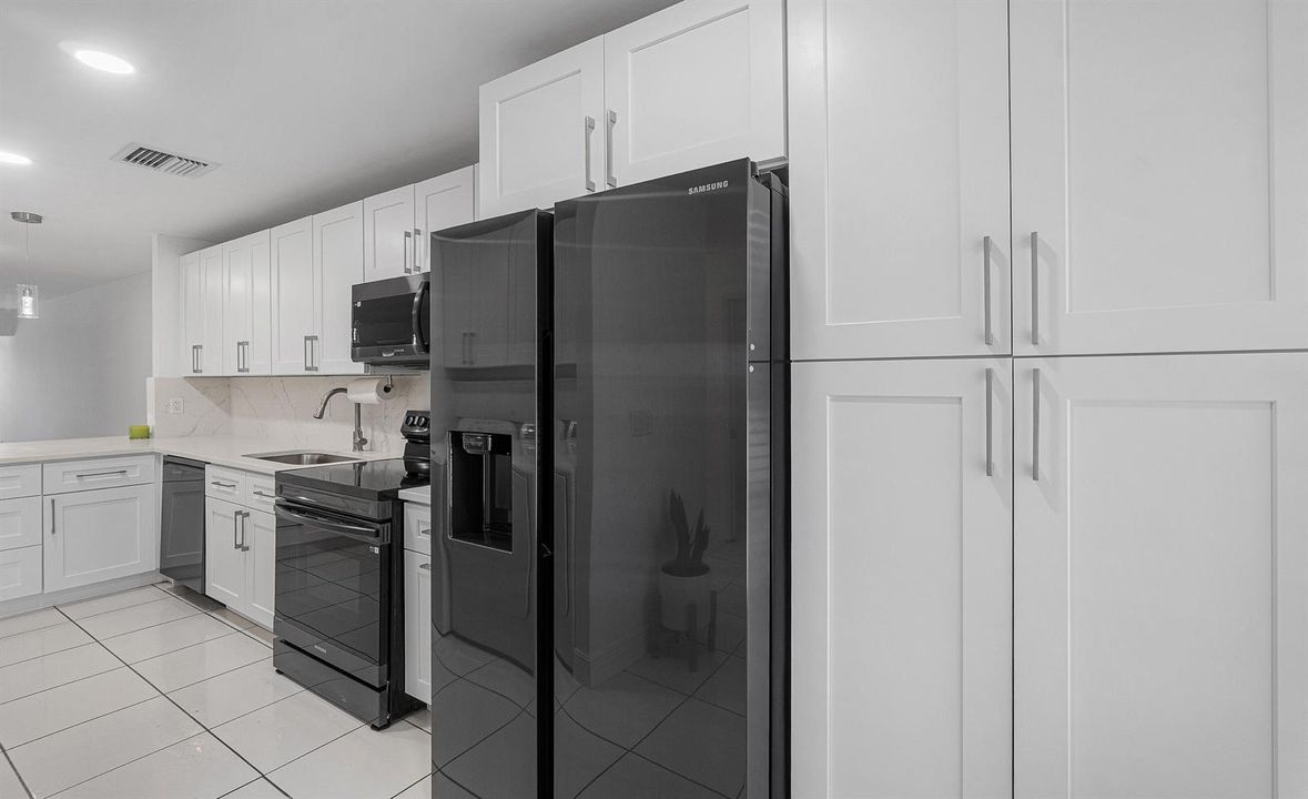 03-2830 SW 13th Street 101