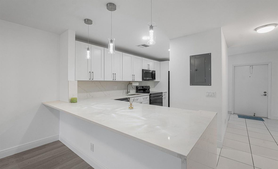 07-2830 SW 13th Street 101