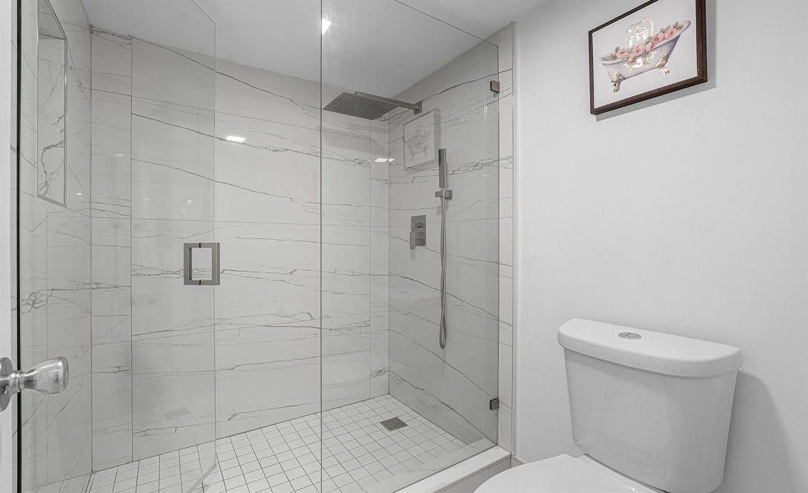 37-2830 SW 13th Street 101