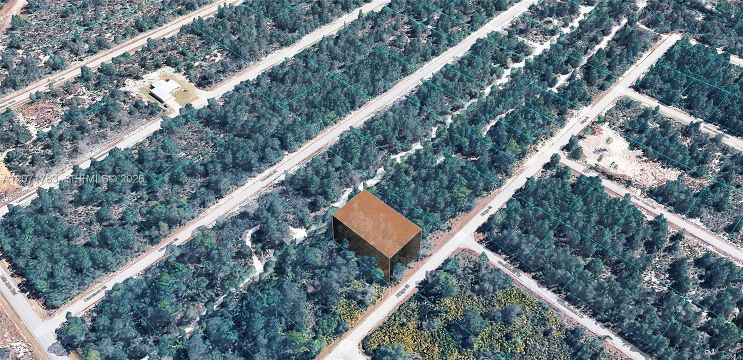 На продажу: $10,900 (0.24 acres)