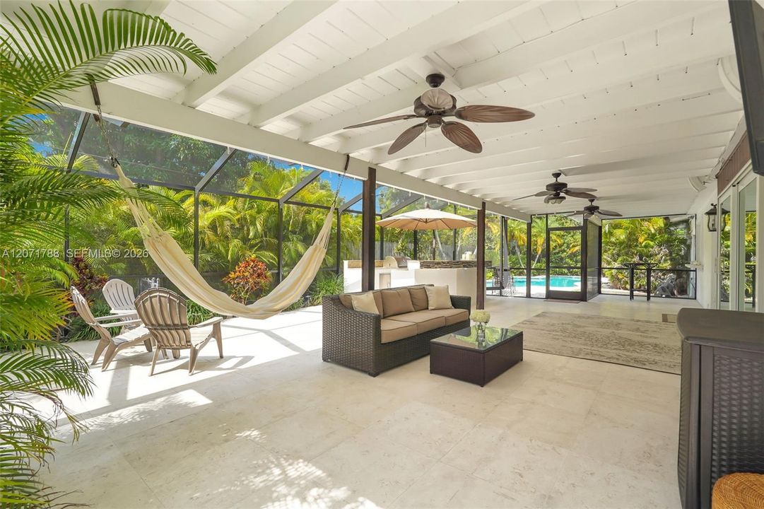 For Sale: $1,570,000 (4 beds, 3 baths, 2156 Square Feet)
