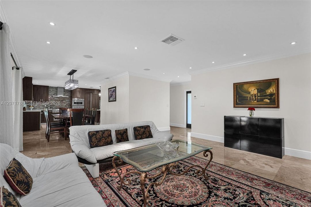 For Sale: $1,570,000 (4 beds, 3 baths, 2156 Square Feet)