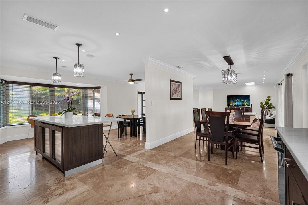 For Sale: $1,570,000 (4 beds, 3 baths, 2156 Square Feet)