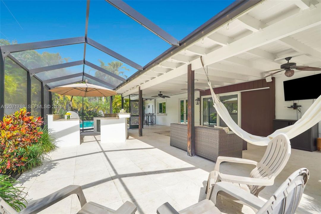 For Sale: $1,570,000 (4 beds, 3 baths, 2156 Square Feet)