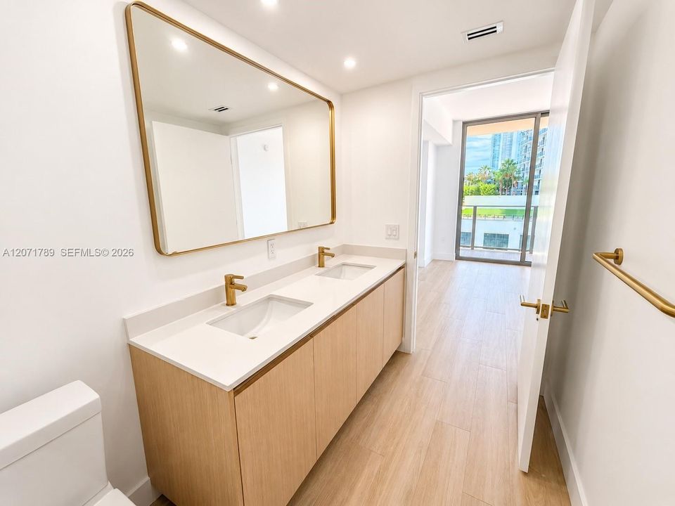 For Rent: $3,200 (1 beds, 1 baths, 0 Square Feet)