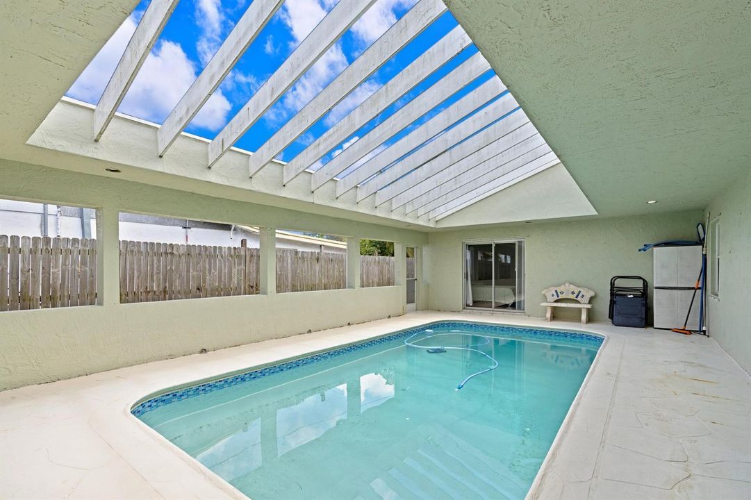 Pool & Patio