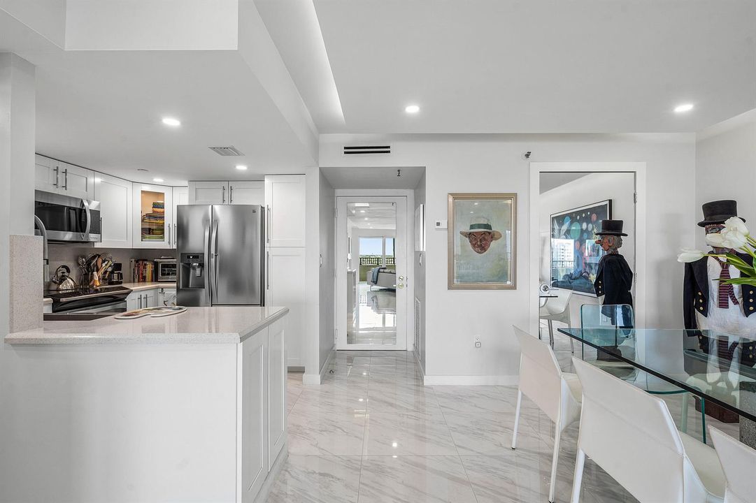 006-3912SouthOceanBoulevard-1501-Highlan