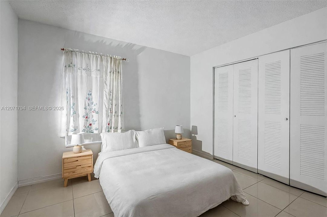 For Sale: $549,000 (3 beds, 2 baths, 1322 Square Feet)