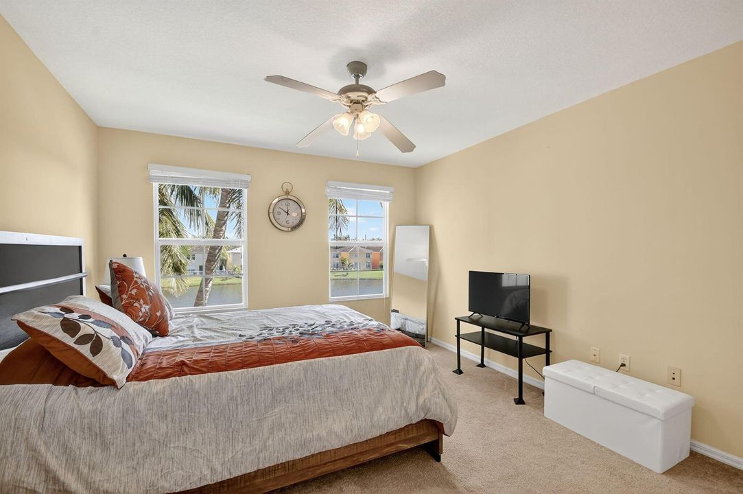 Guest bedroom