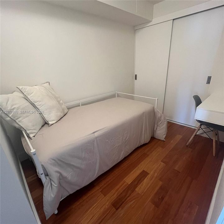 Den for office or bedroom use