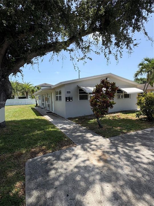 For Rent: $2,100 (2 beds, 1 baths, 0 Square Feet)