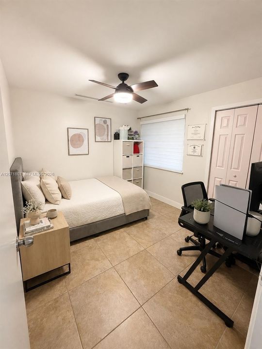 For Rent: $2,999 (2 beds, 2 baths, 1177 Square Feet)