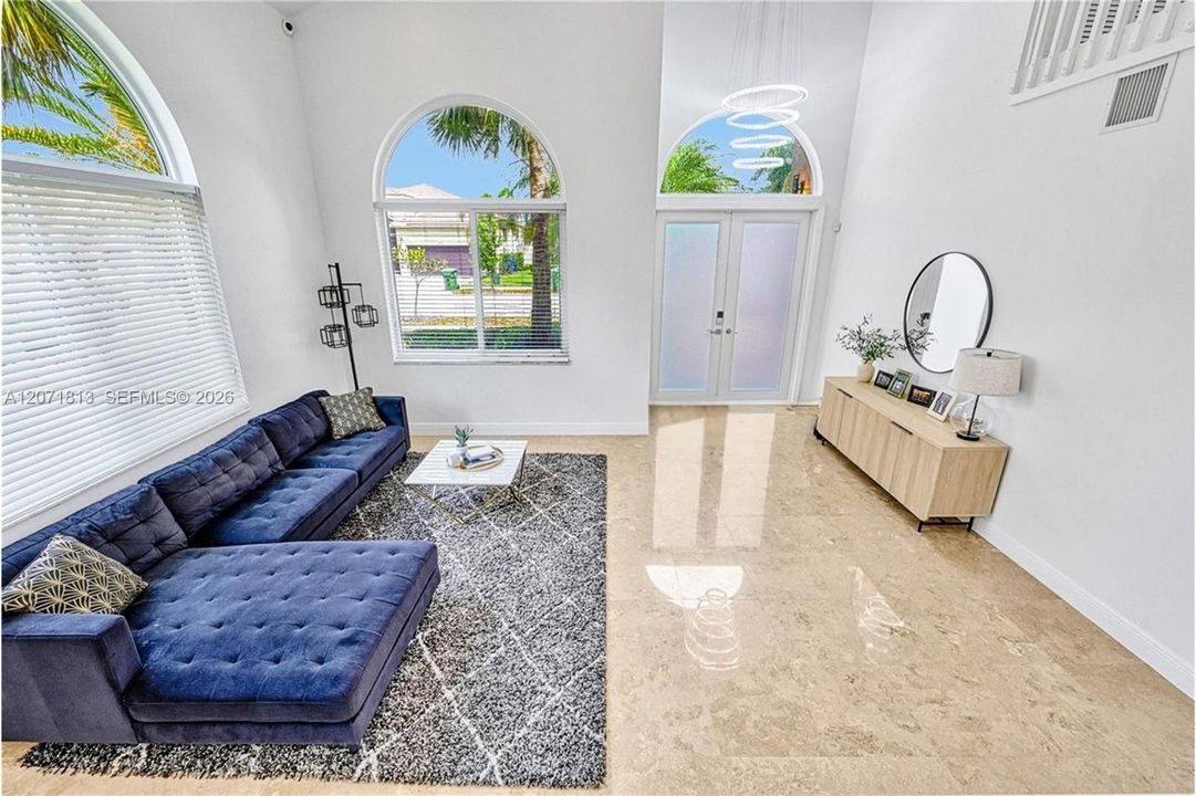 For Sale: $950,000 (5 beds, 3 baths, 3113 Square Feet)