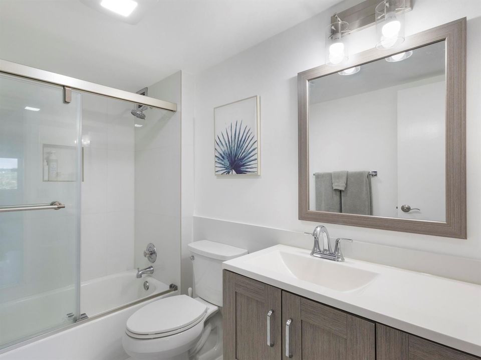Primary_Bathroom