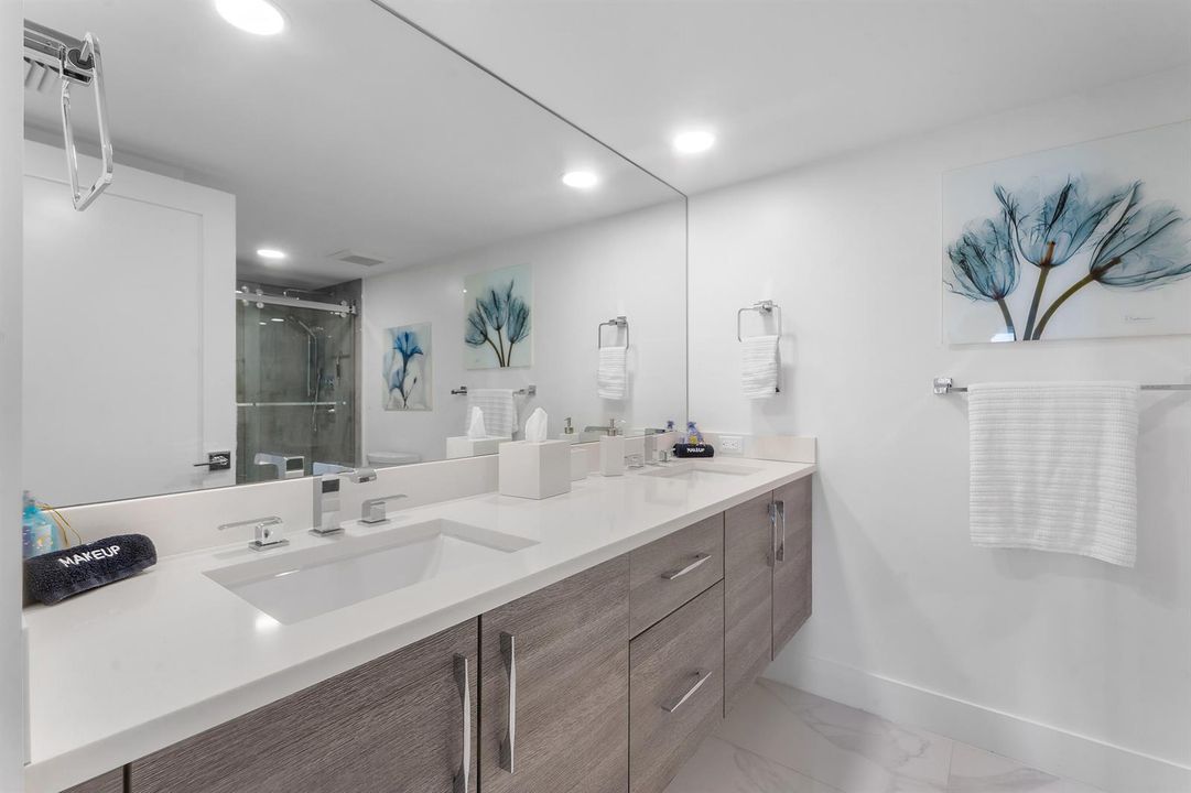 027-5280NorthOceanDrive-16E-RivieraBeach