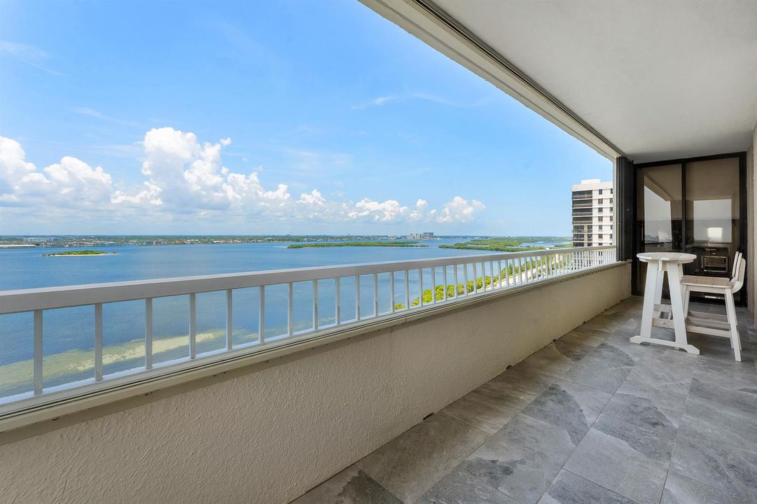 034-5280NorthOceanDrive-16E-RivieraBeach