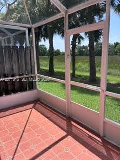 For Sale: $570,000 (3 beds, 2 baths, 1461 Square Feet)