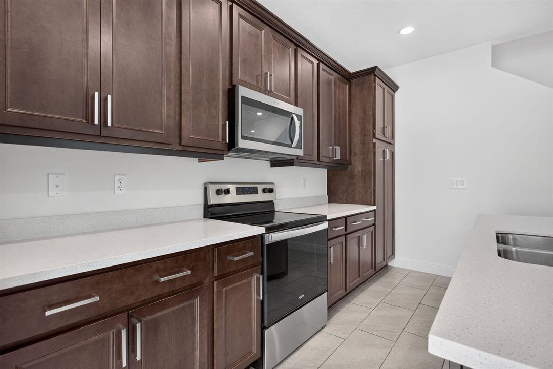 17-web-or-mls-543-0551