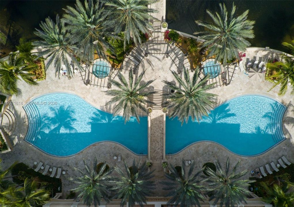 На продажу: $565,000 (2 спален, 2 ванн, 1529 Квадратных фут)
