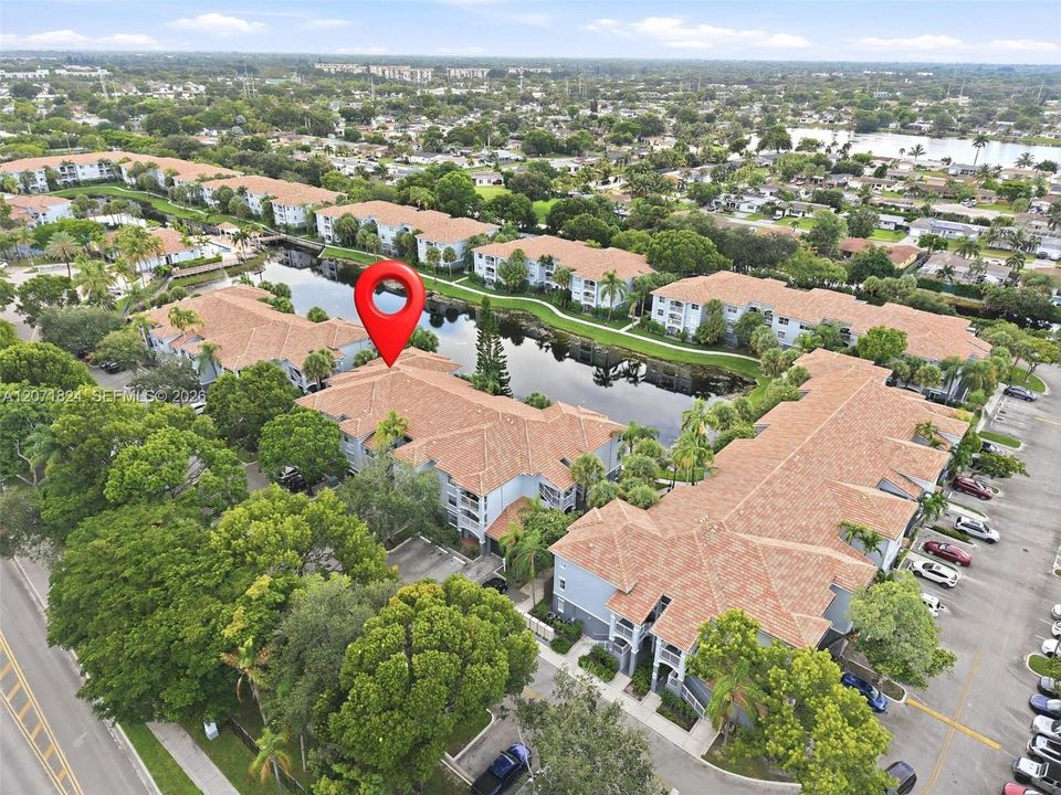 For Sale: $325,000 (3 beds, 2 baths, 1247 Square Feet)