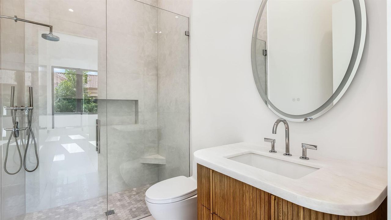 Ensuite Bath