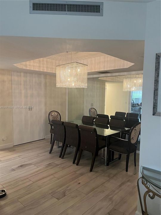 En Venta: $529,000 (2 camas, 2 baños, 1622 Pies cuadrados)
