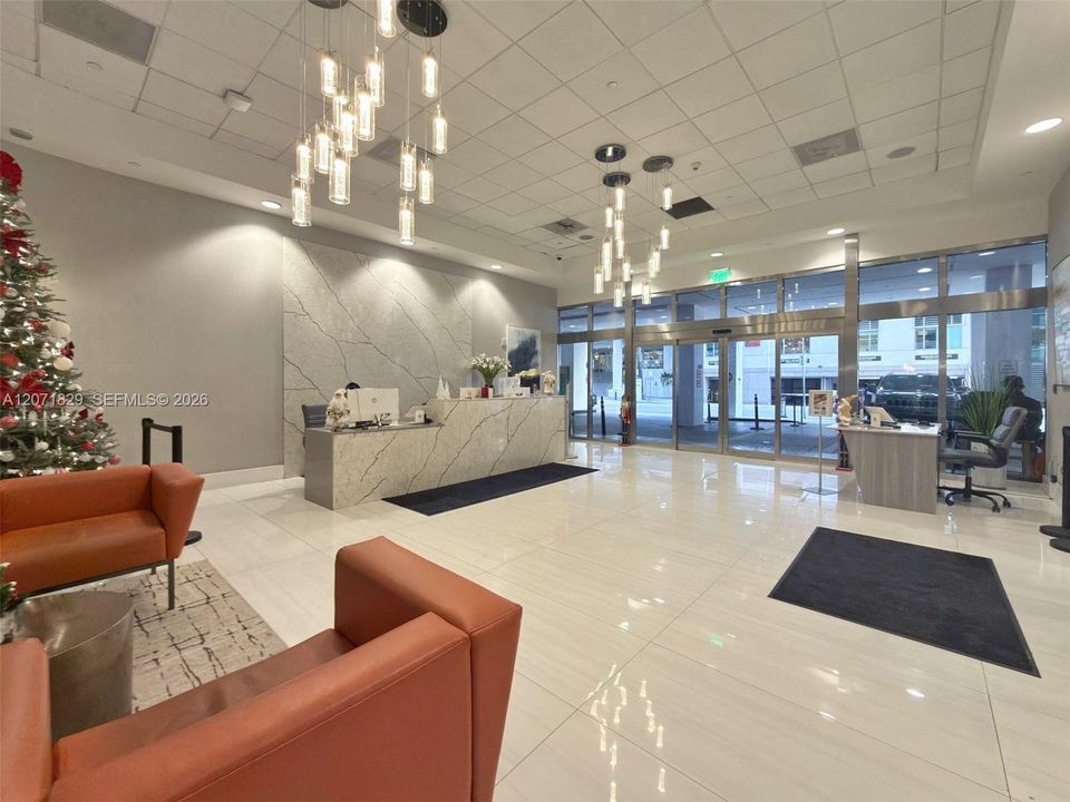 For Rent: $4,500 (2 beds, 1 baths, 1072 Square Feet)