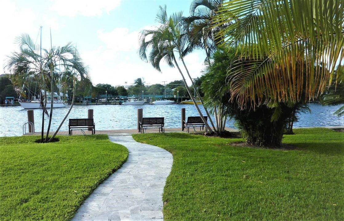 Dock