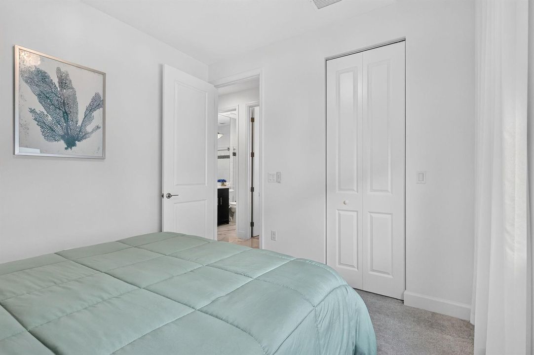 11777 SW Marine Way