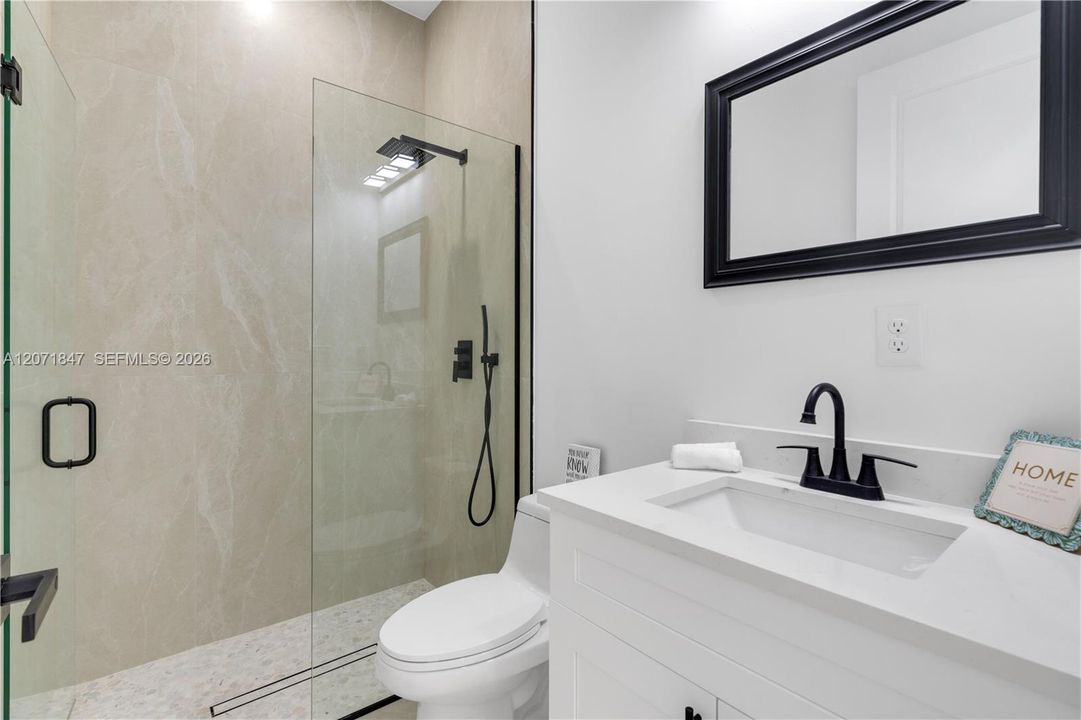 For Sale: $354,900 (4 beds, 2 baths, 1650 Square Feet)