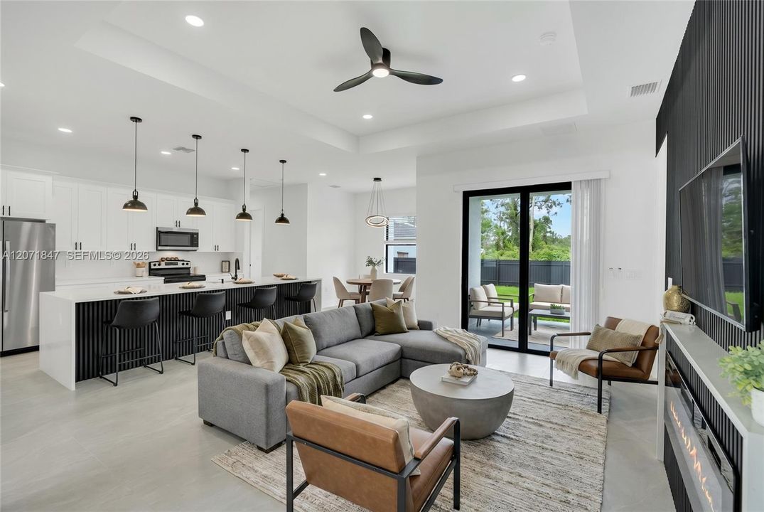 For Sale: $354,900 (4 beds, 2 baths, 1650 Square Feet)