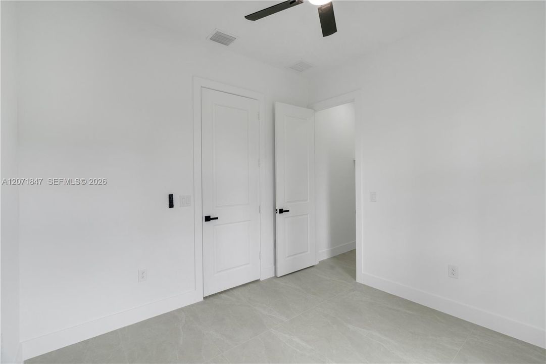 For Sale: $354,900 (4 beds, 2 baths, 1650 Square Feet)