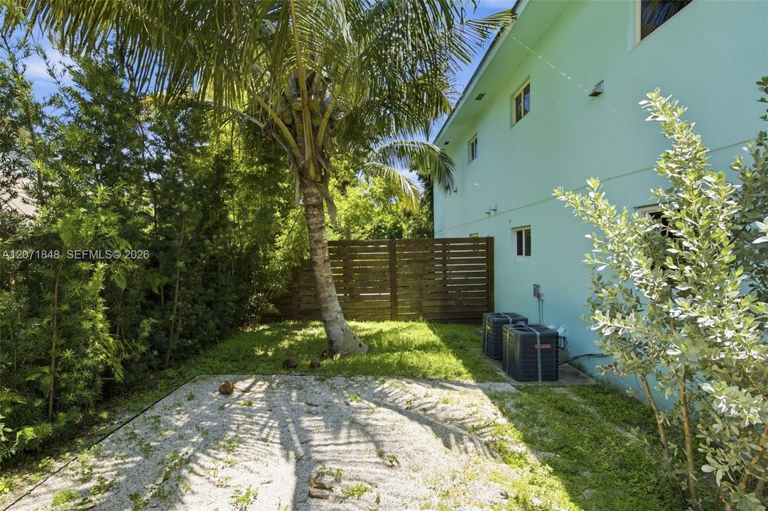 For Rent: $1,900 (1 beds, 1 baths, 505 Square Feet)