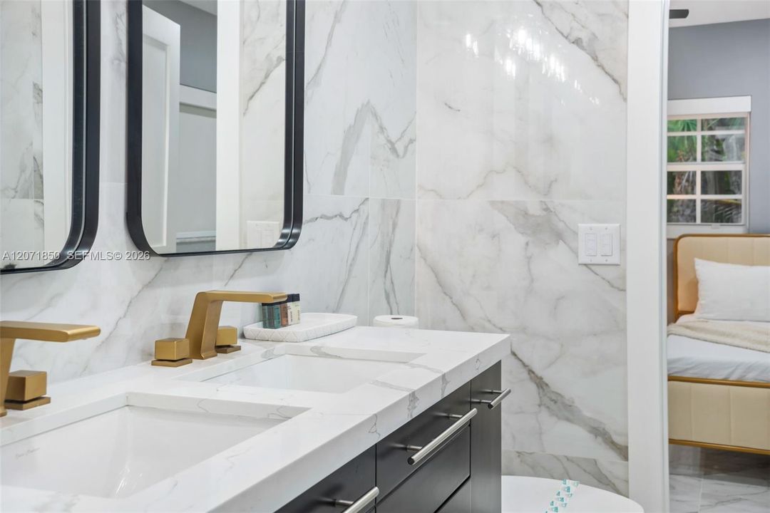 For Sale: $3,250,000 (4 beds, 3 baths, 3158 Square Feet)