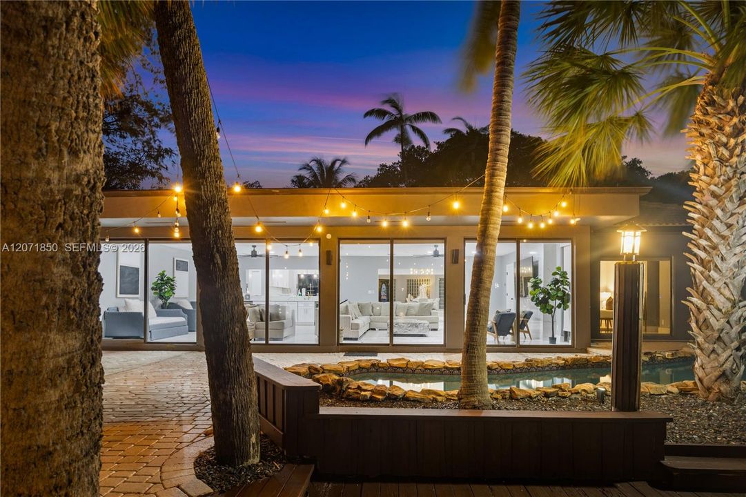 For Sale: $3,250,000 (4 beds, 3 baths, 3158 Square Feet)