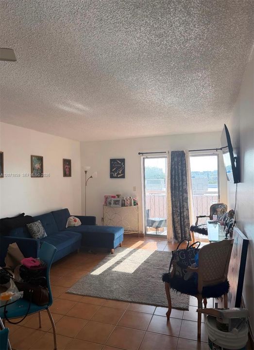 For Rent: $2,400 (2 beds, 1 baths, 0 Square Feet)