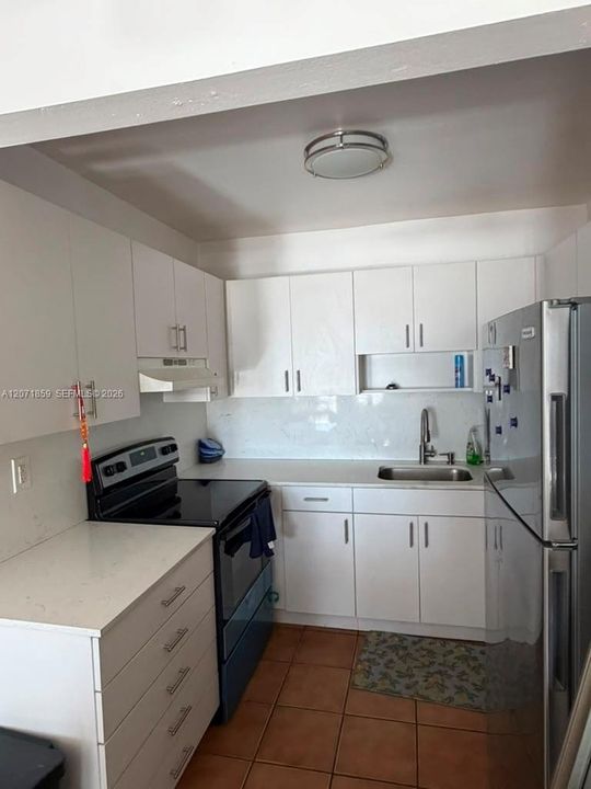 For Rent: $2,400 (2 beds, 1 baths, 0 Square Feet)
