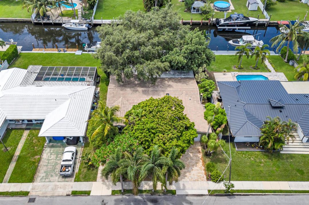 1200 ORANGE ISLE--1