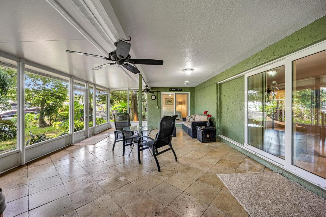 1200 ORANGE ISLE-25