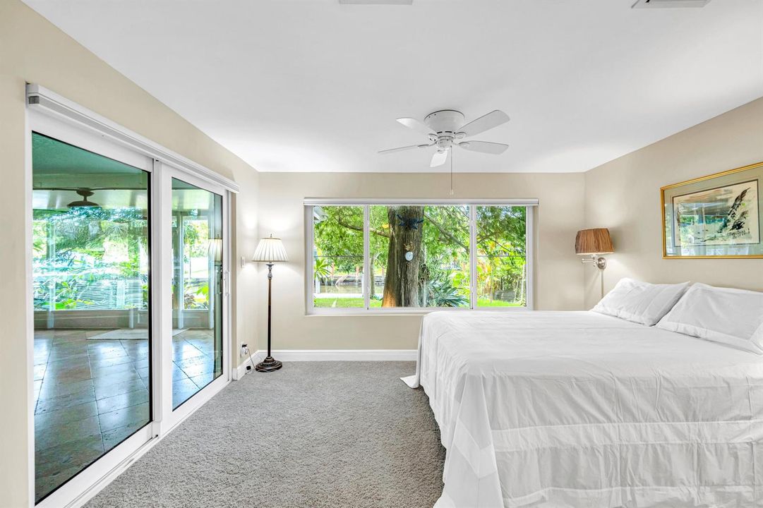 1200 ORANGE ISLE-34