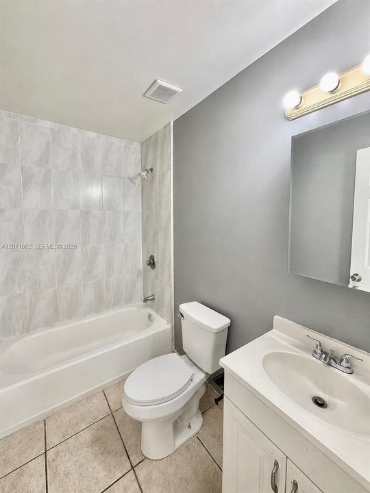 For Rent: $2,900 (3 beds, 2 baths, 2968 Square Feet)