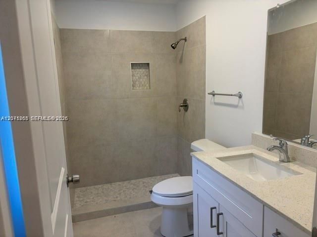 For Rent: $3,100 (3 beds, 2 baths, 2661 Square Feet)