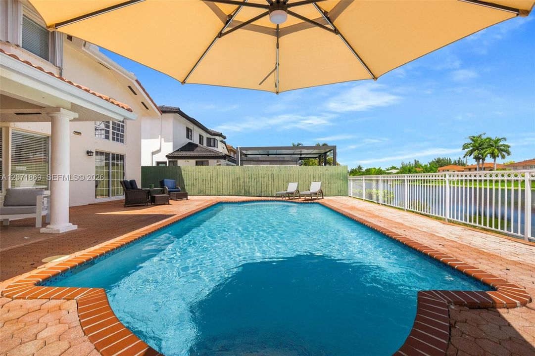 For Sale: $890,000 (4 beds, 3 baths, 2328 Square Feet)