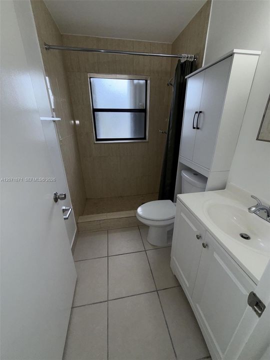 For Rent: $2,000 (2 beds, 2 baths, 750 Square Feet)