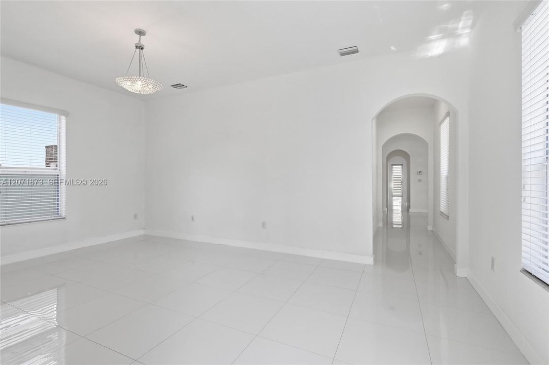 For Sale: $720,000 (3 beds, 2 baths, 2120 Square Feet)
