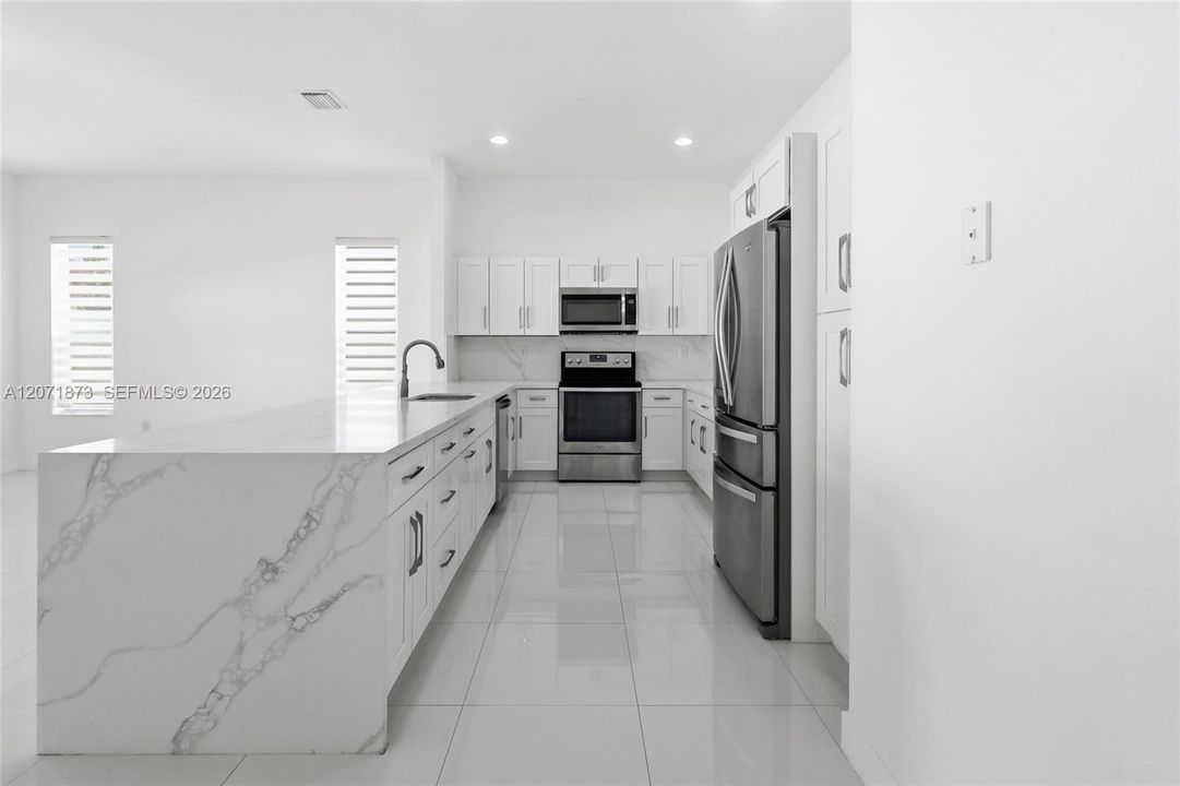 For Sale: $720,000 (3 beds, 2 baths, 2120 Square Feet)