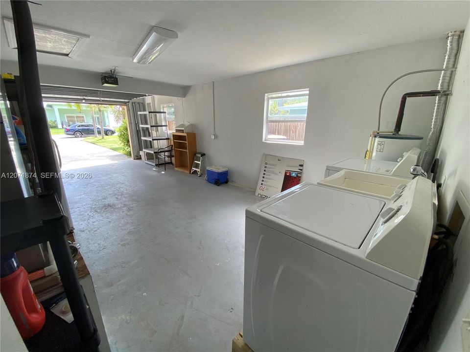 En Venta: $610,000 (3 camas, 2 baños, 1610 Pies cuadrados)
